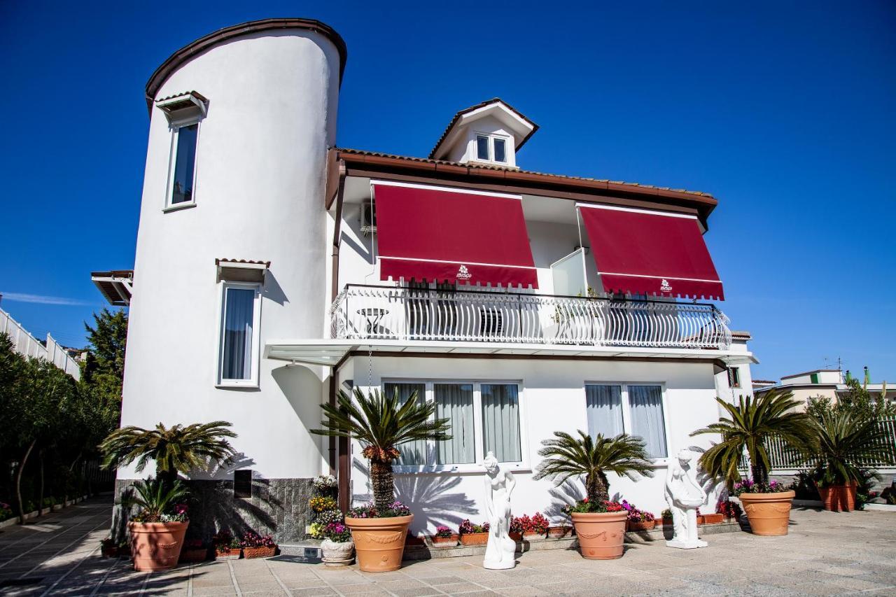 Ibisco suites Pozzuoli Exterior foto
